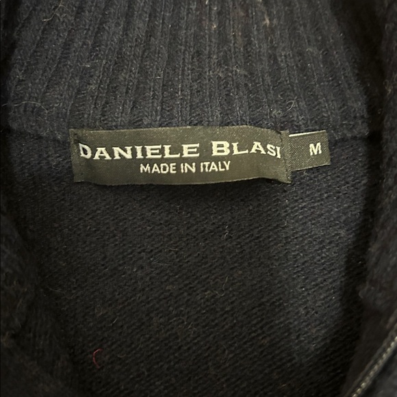 Daniele Blasi Sweater Men’s M Navy and Red Snowflake Wool - Picture 2 of 10